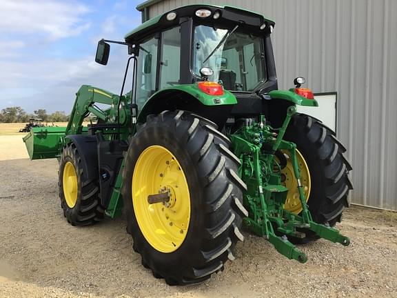 Image of John Deere 6155M equipment image 2