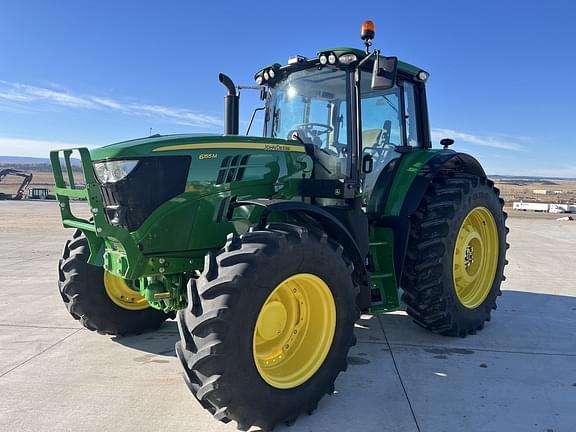 Image of John Deere 6155M equipment image 2