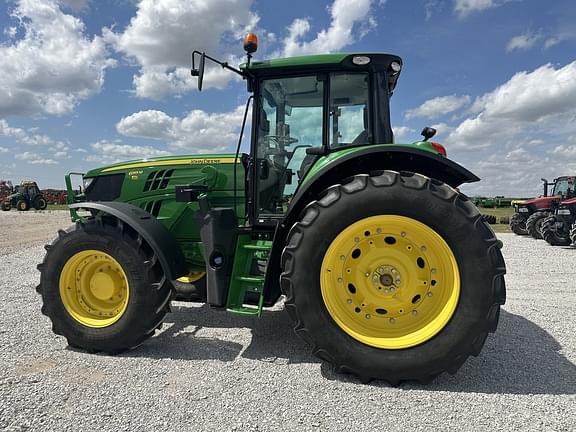 Image of John Deere 6155M equipment image 2