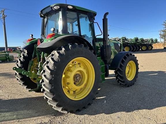 Image of John Deere 6155M equipment image 2