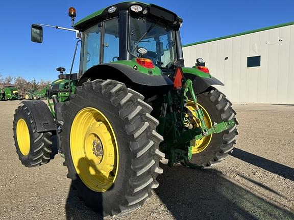 Image of John Deere 6155M equipment image 3