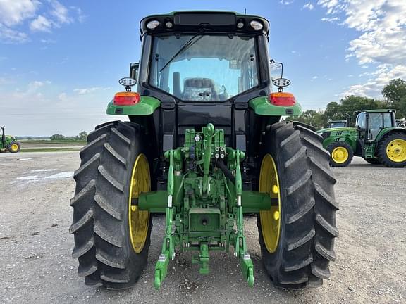 Image of John Deere 6155M equipment image 3