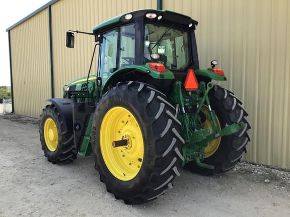 Image of John Deere 6155M equipment image 2
