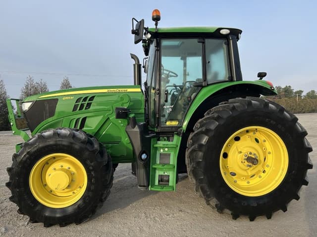 Image of John Deere 6155M equipment image 1