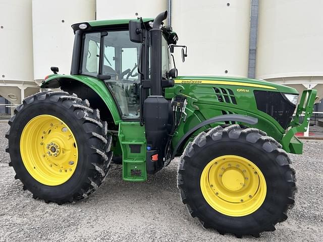Image of John Deere 6155M equipment image 1