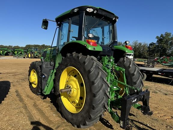 Image of John Deere 6155M equipment image 1