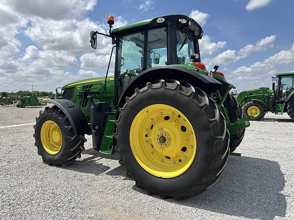 Image of John Deere 6155M equipment image 3