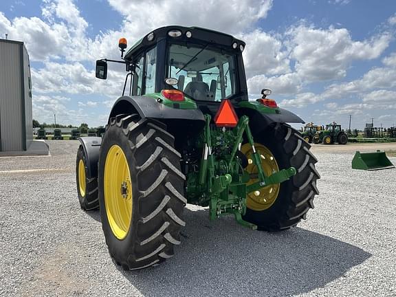 Image of John Deere 6155M equipment image 4