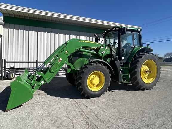 Image of John Deere 6155M equipment image 4