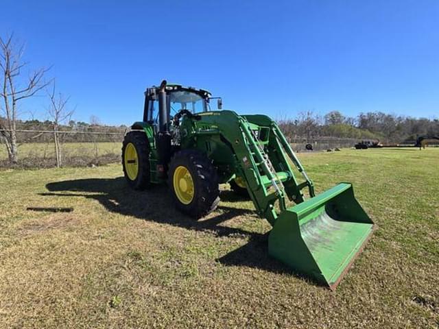 Image of John Deere 6155M equipment image 1