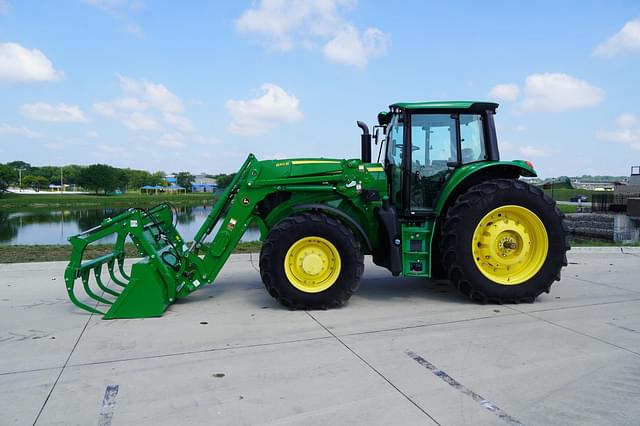 Image of John Deere 6155M equipment image 2