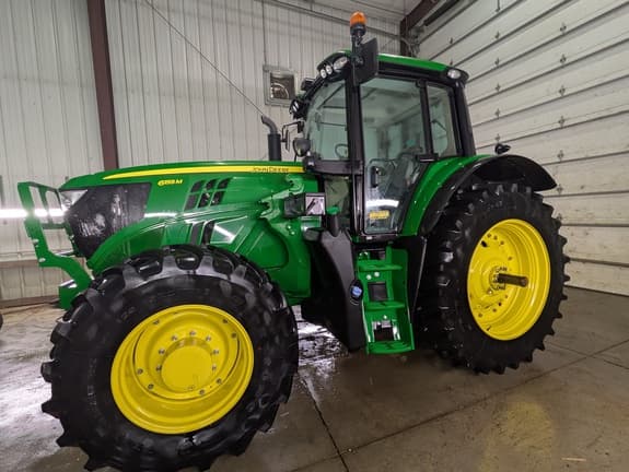 Image of John Deere 6155M equipment image 1