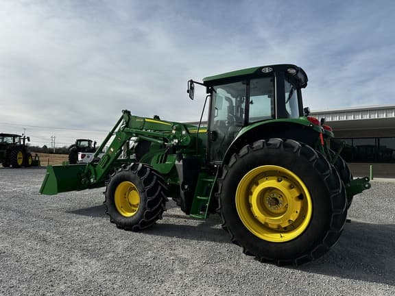 Image of John Deere 6155M equipment image 2