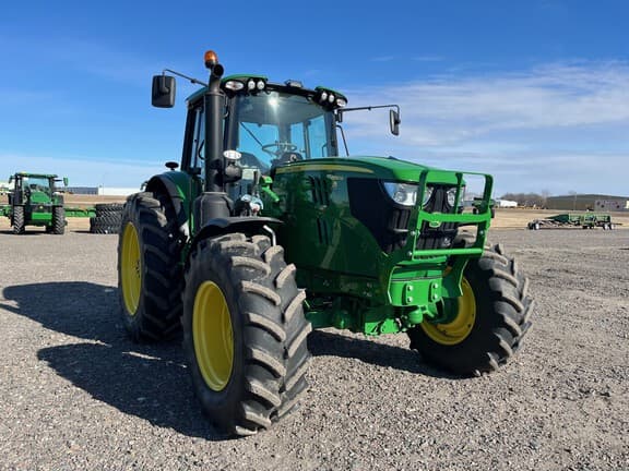 Image of John Deere 6155M equipment image 1