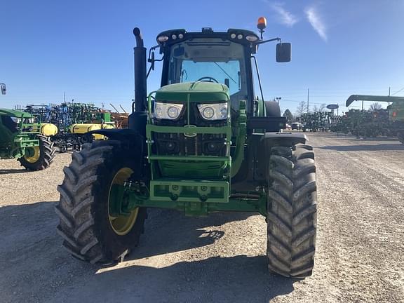 Image of John Deere 6155M equipment image 2