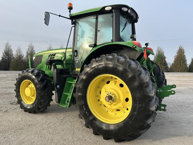 Image of John Deere 6155M equipment image 4