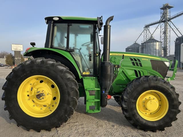 Image of John Deere 6155M equipment image 3