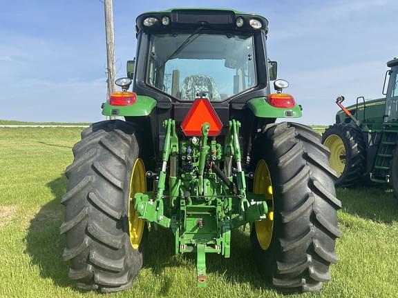 Image of John Deere 6155M equipment image 3