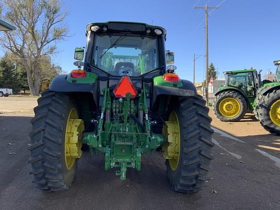 Image of John Deere 6155M equipment image 4