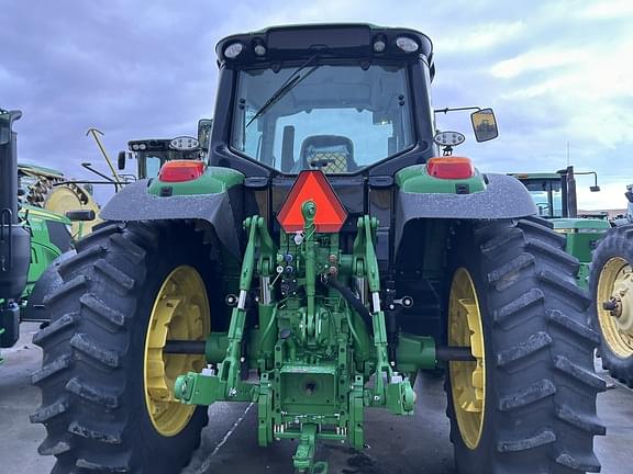 Image of John Deere 6155M equipment image 3