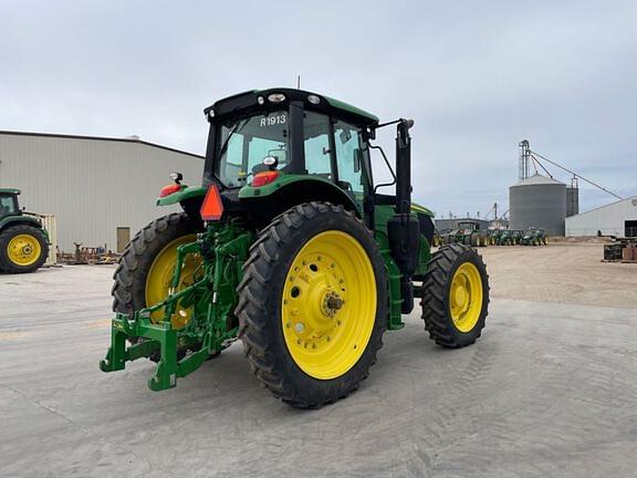 Image of John Deere 6155M equipment image 4