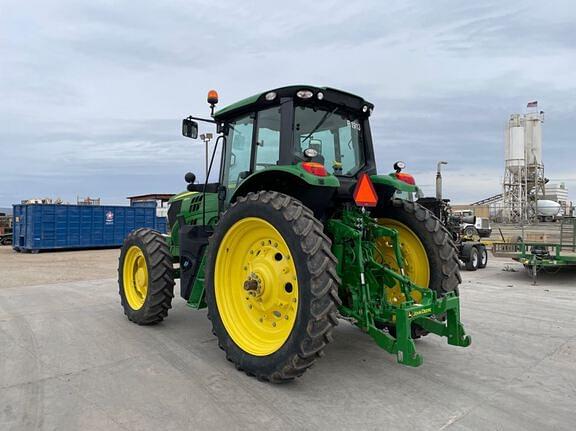 Image of John Deere 6155M equipment image 2