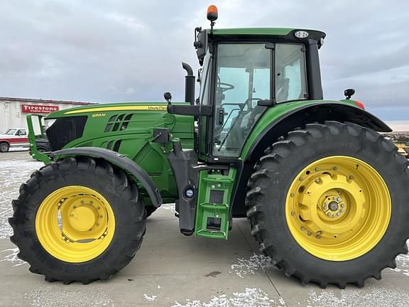 Image of John Deere 6155M equipment image 3