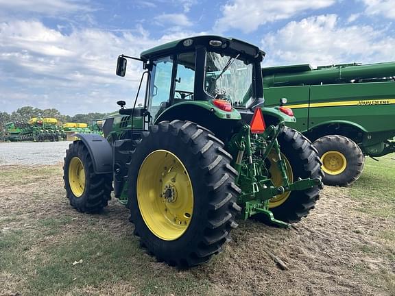 Image of John Deere 6155M equipment image 2