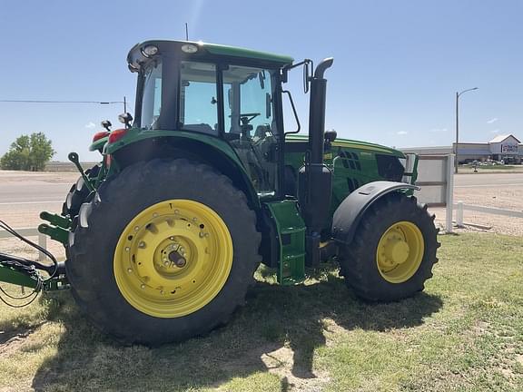 Image of John Deere 6155M equipment image 4