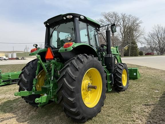 Image of John Deere 6155M equipment image 4