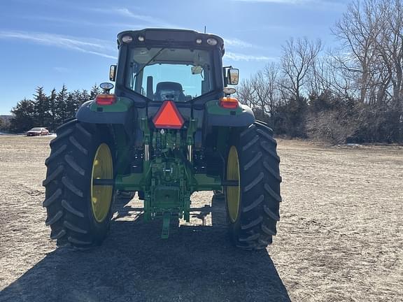 Image of John Deere 6155M equipment image 4