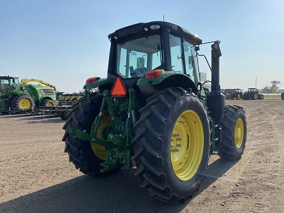 Image of John Deere 6155M equipment image 3