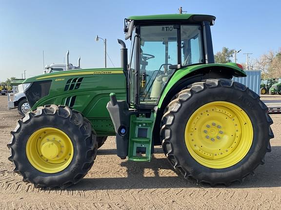 Image of John Deere 6155M equipment image 4