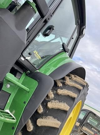 Image of John Deere 6155M equipment image 4