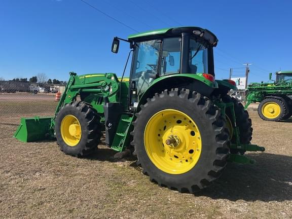 Image of John Deere 6155M equipment image 1
