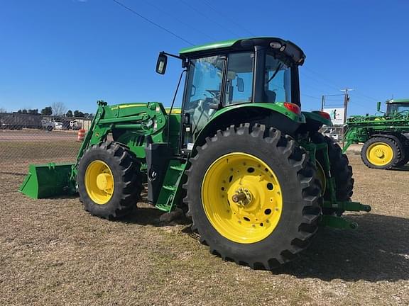 Image of John Deere 6155M equipment image 1