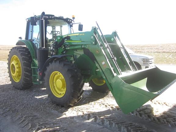 Image of John Deere 6155M equipment image 2