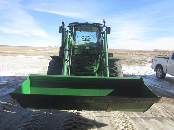 Image of John Deere 6155M equipment image 1