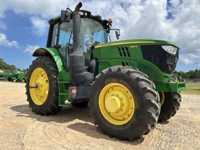Image of John Deere 6155M equipment image 1