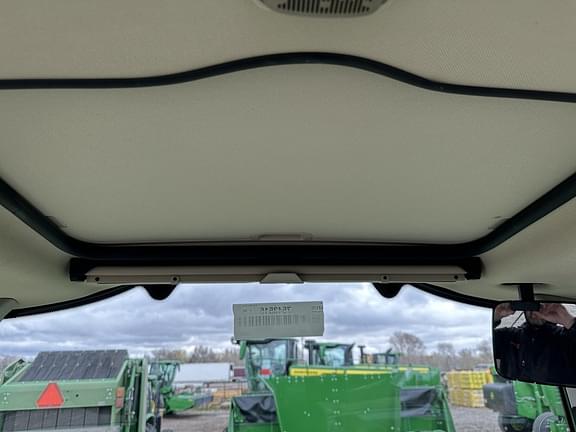 Image of John Deere 6155M equipment image 2