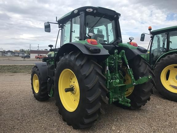 Image of John Deere 6155M equipment image 3