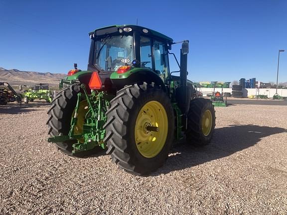 Image of John Deere 6155M equipment image 4