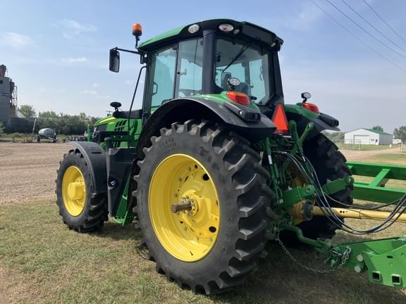 Image of John Deere 6155M equipment image 1