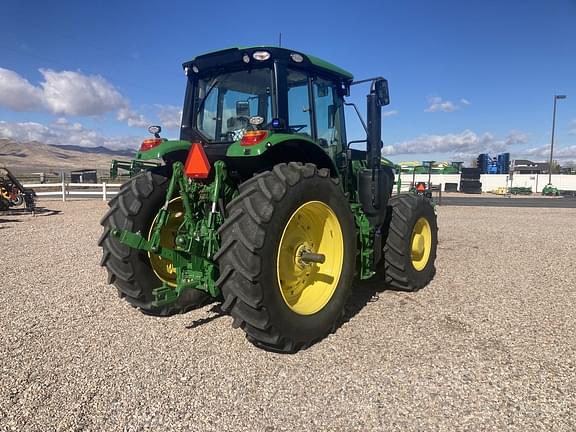 Image of John Deere 6155M equipment image 4