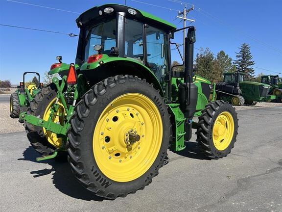 Image of John Deere 6155M equipment image 4