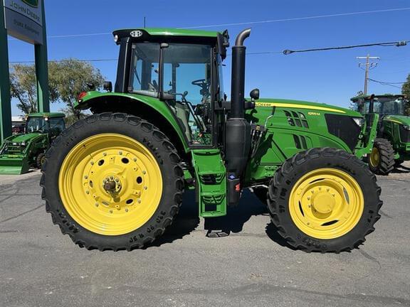 Image of John Deere 6155M equipment image 2