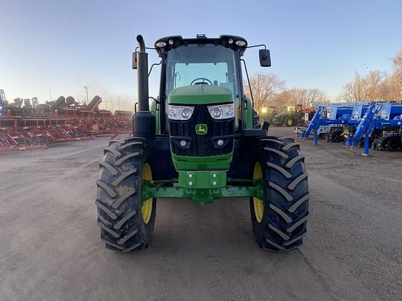 Image of John Deere 6155M equipment image 4