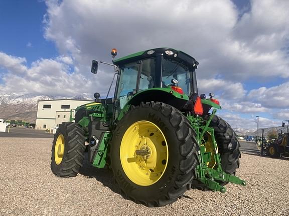 Image of John Deere 6155M equipment image 3