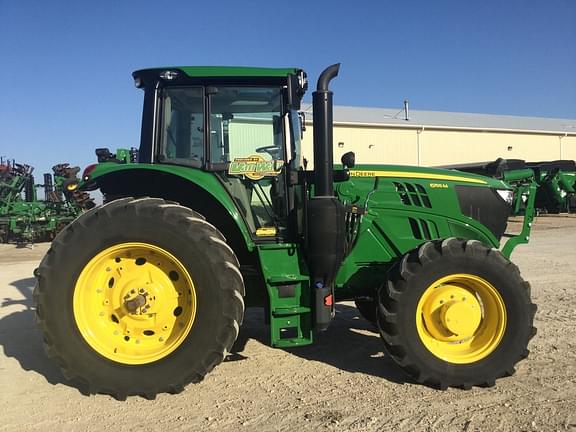 Image of John Deere 6155M equipment image 3