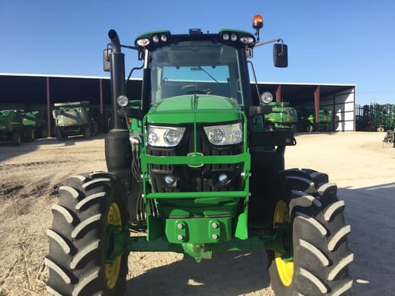 Image of John Deere 6155M equipment image 4